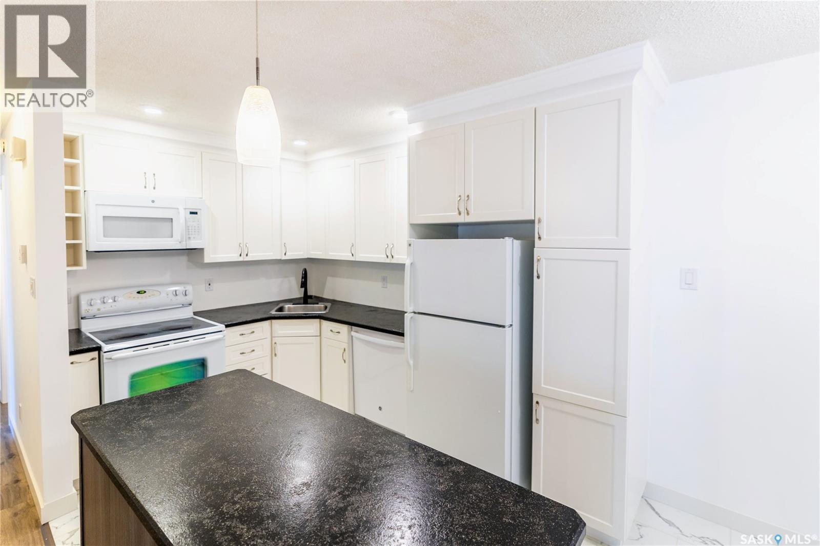 8 B NOLLET AVENUE - photo 4