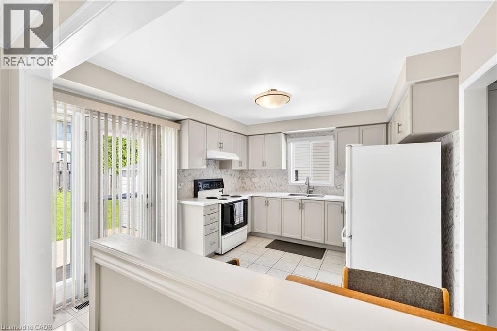 45 OSSINGTON Drive - Image 8