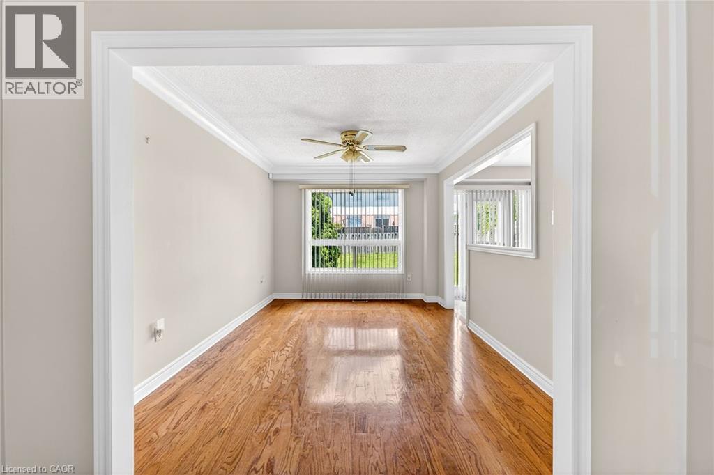 45 OSSINGTON Drive - 18