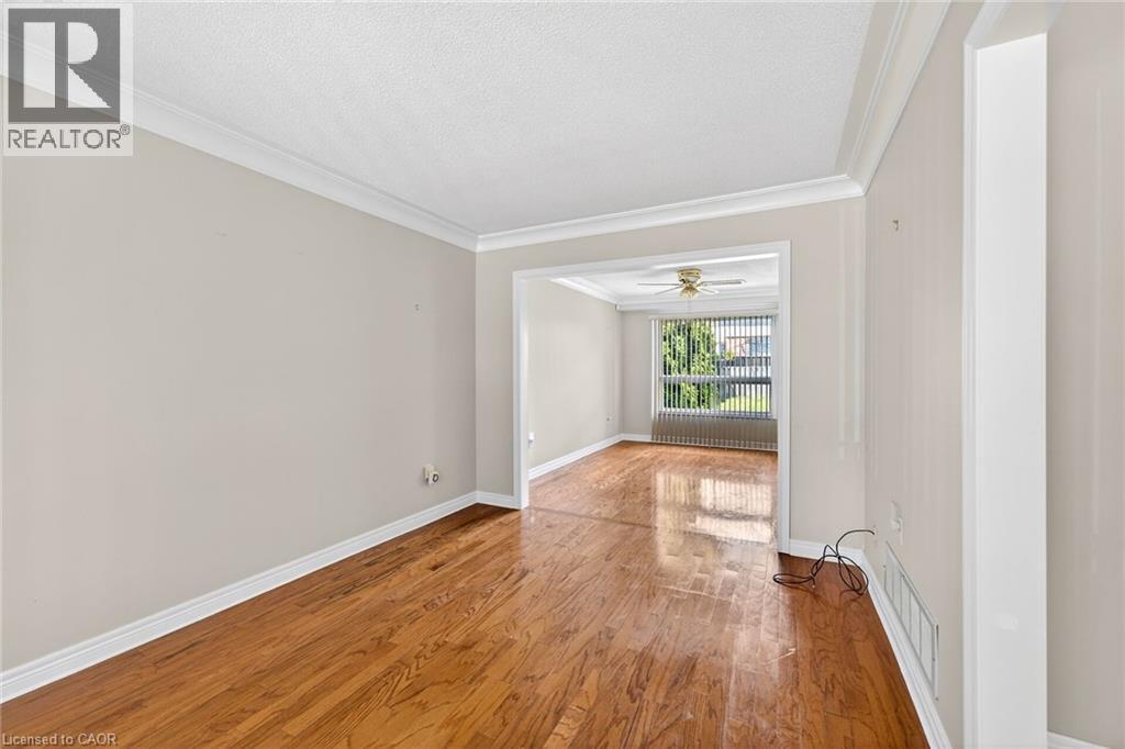 45 OSSINGTON Drive - Image 19