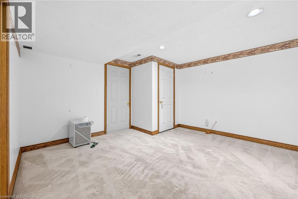 45 OSSINGTON Drive - Image 30