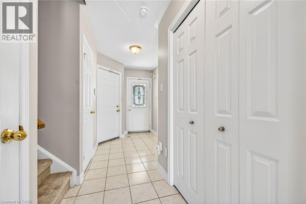 45 OSSINGTON Drive - 22