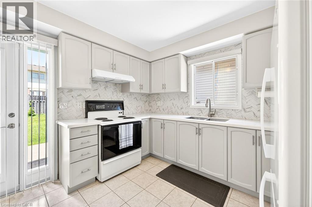 45 OSSINGTON Drive - Image 12