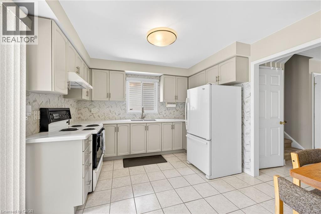 45 OSSINGTON Drive - Image 9