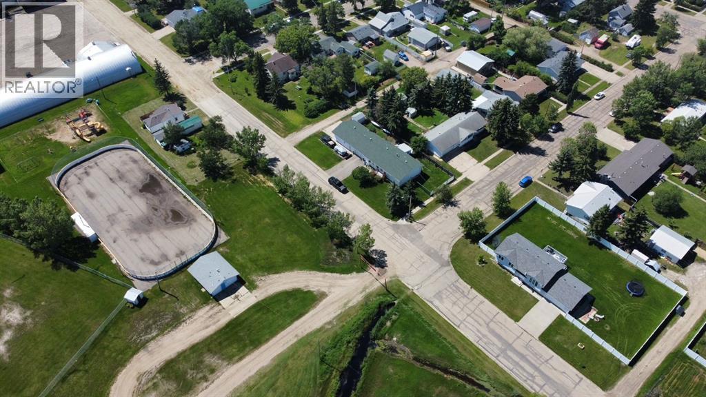 4915 53 Avenue - 32
