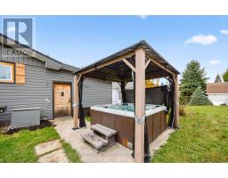 57 Maria Street, Penetanguishene, ON L9M1L3 Photo 46