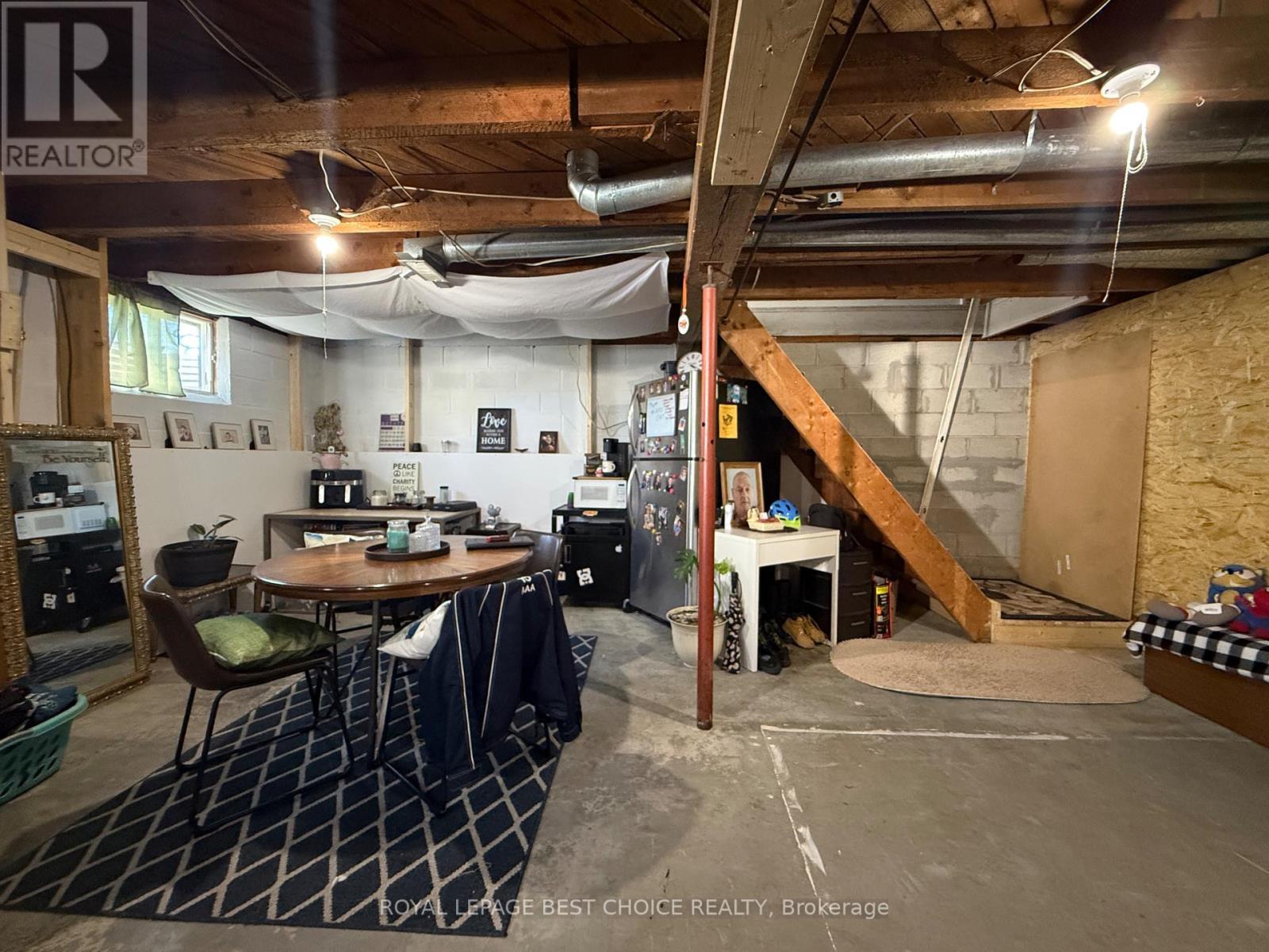 433 ALBERT STREET - 26