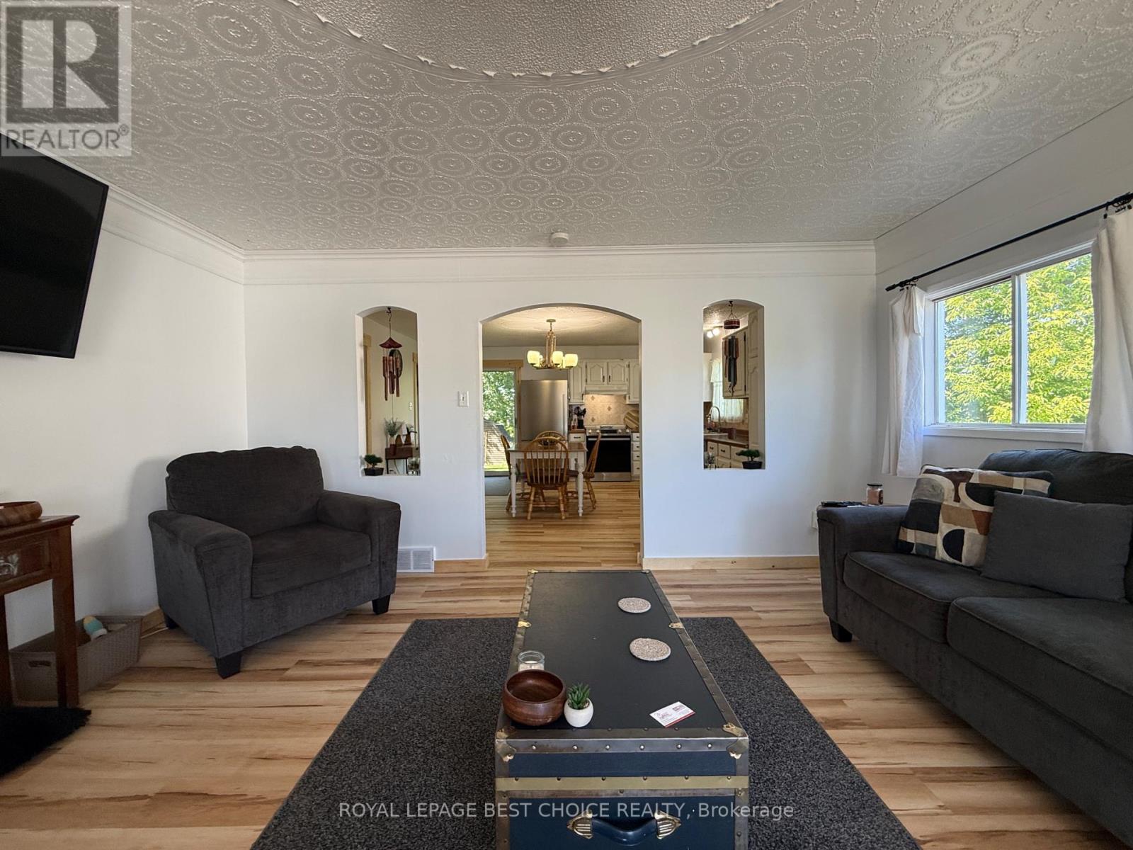 433 ALBERT STREET - 8
