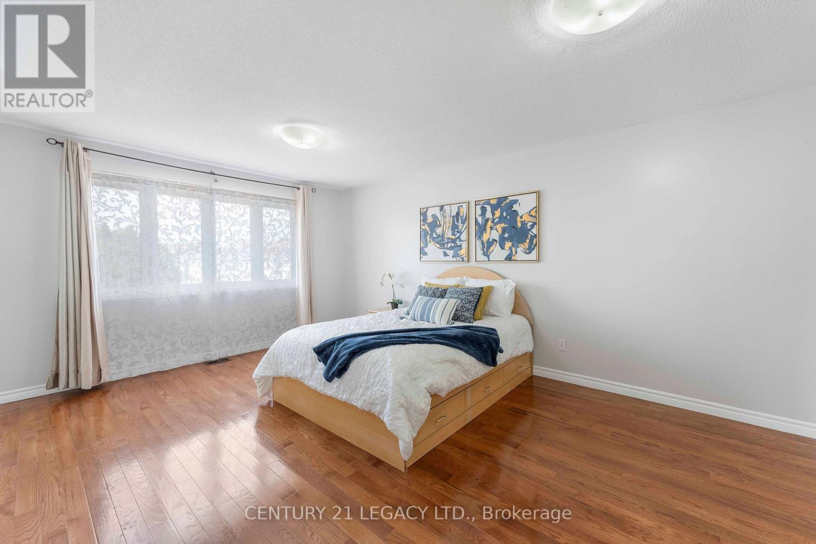 1296 TALL PINE AVENUE - 20