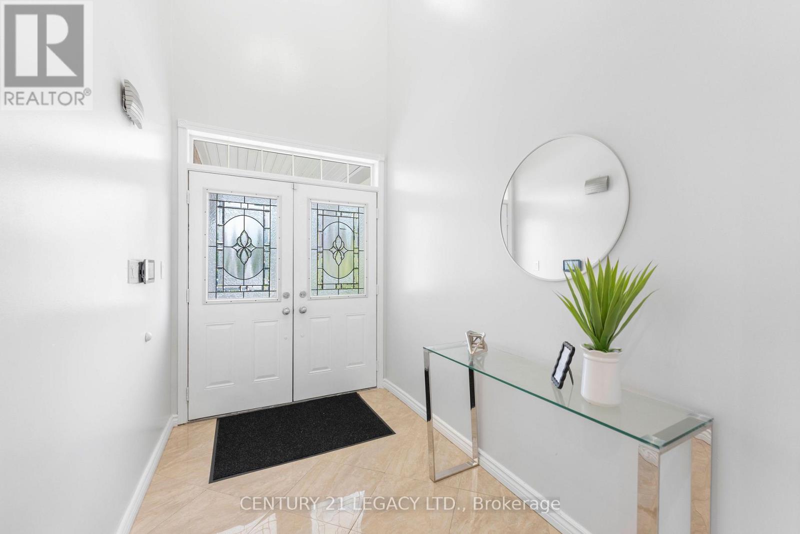 1296 TALL PINE AVENUE - 30