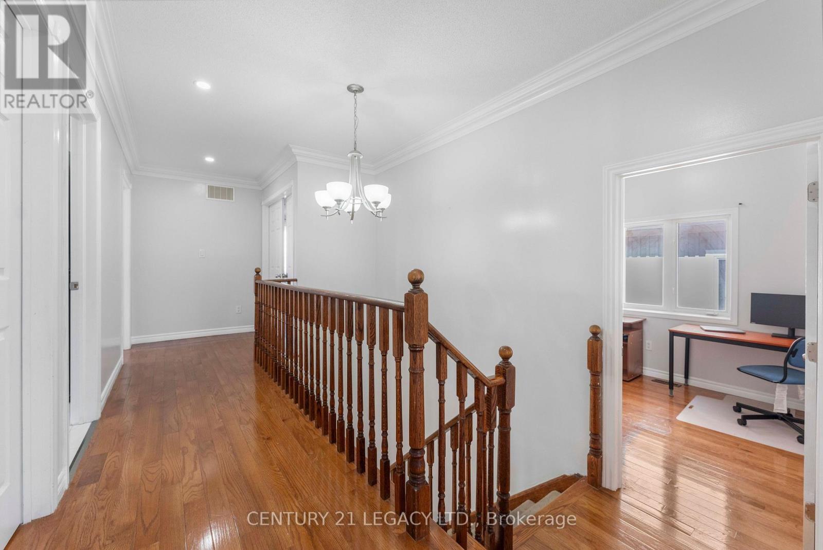 1296 TALL PINE AVENUE - 39