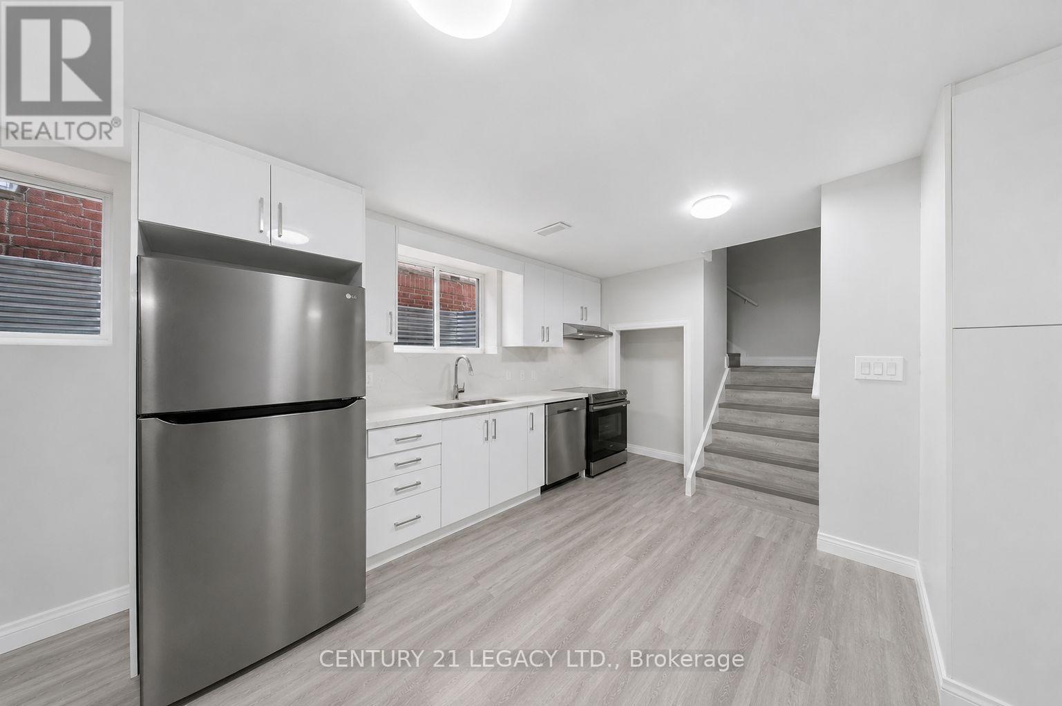 1296 TALL PINE AVENUE - 45