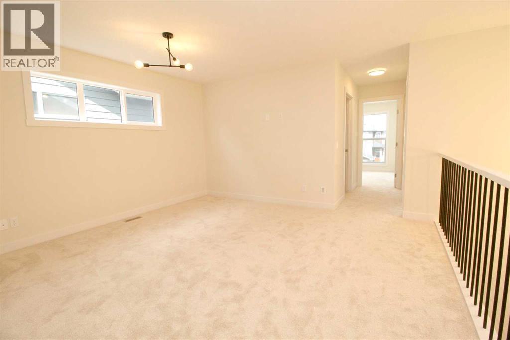 111 Sundown Crescent - 12