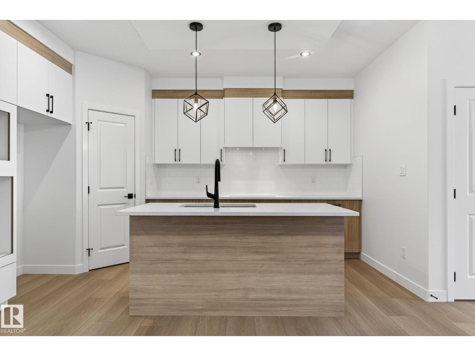 97 Westwind DR - 9