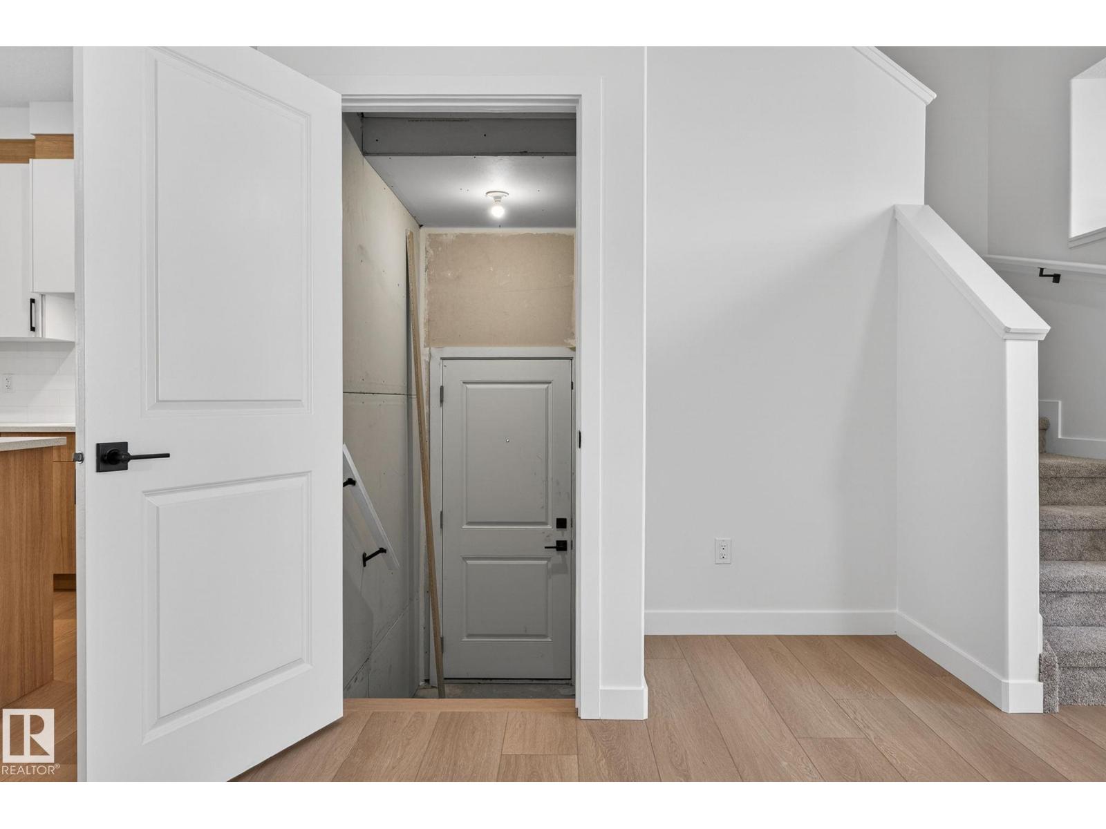 97 Westwind DR - 24