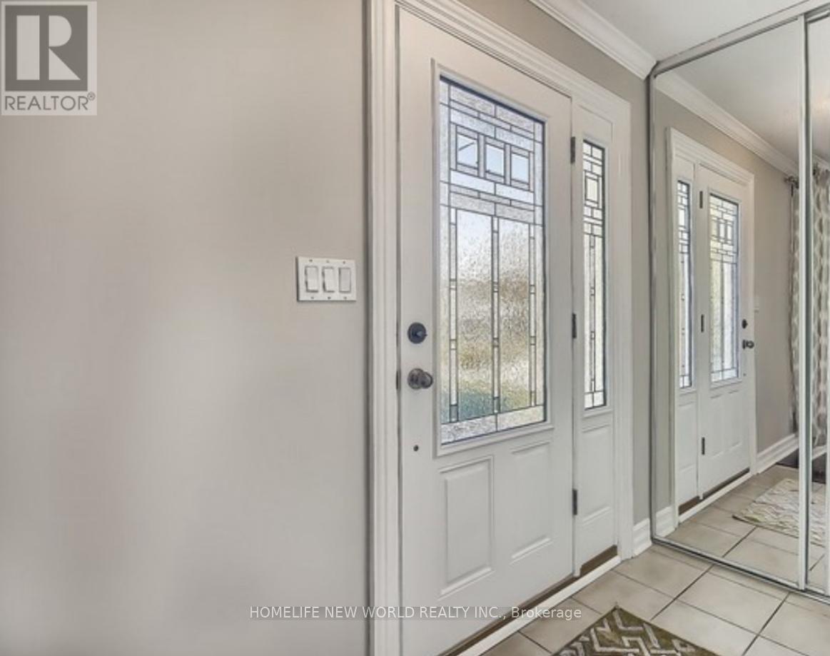 756 ELGIN STREET - 12