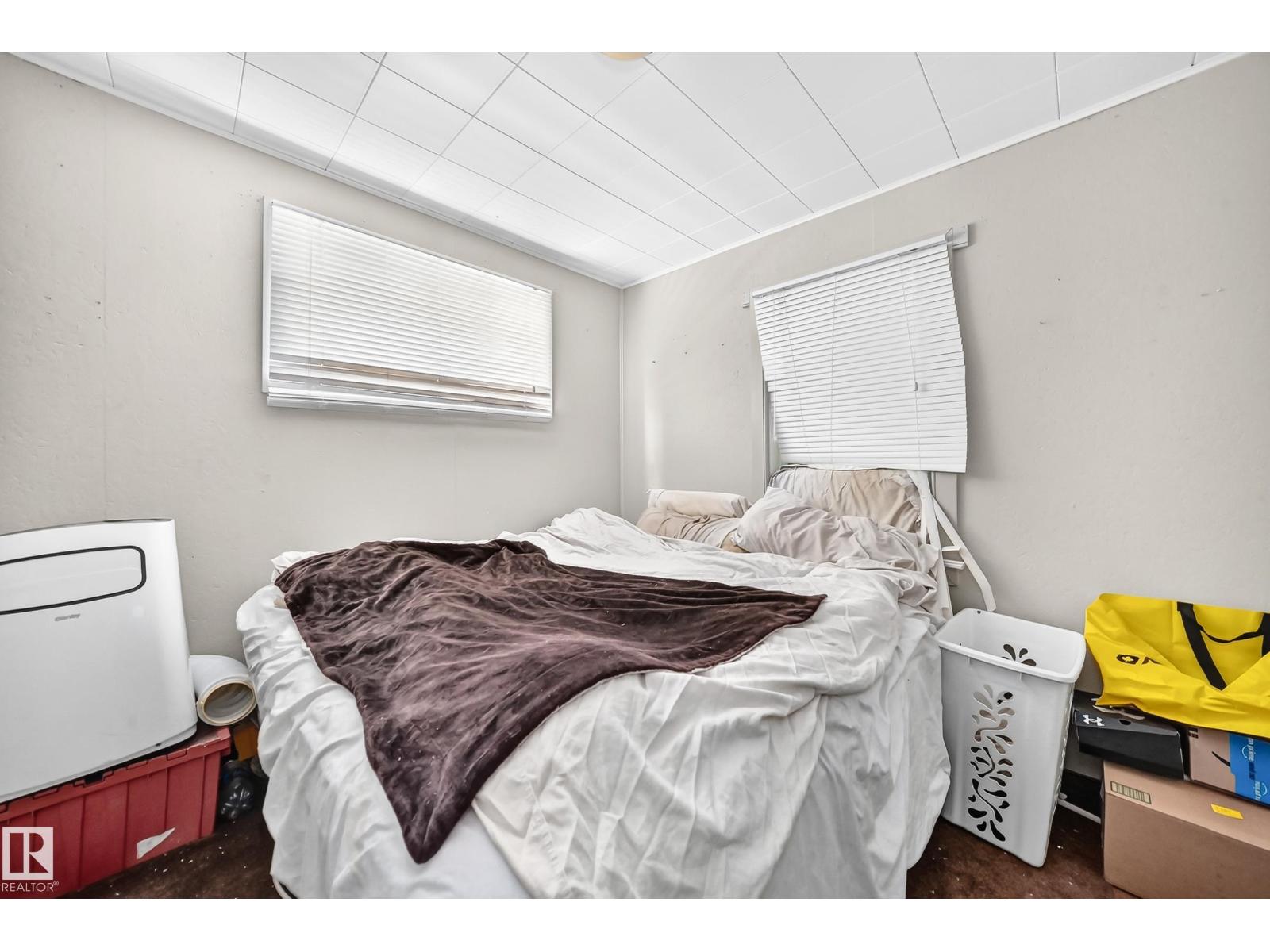 11939 89 ST NW - 19