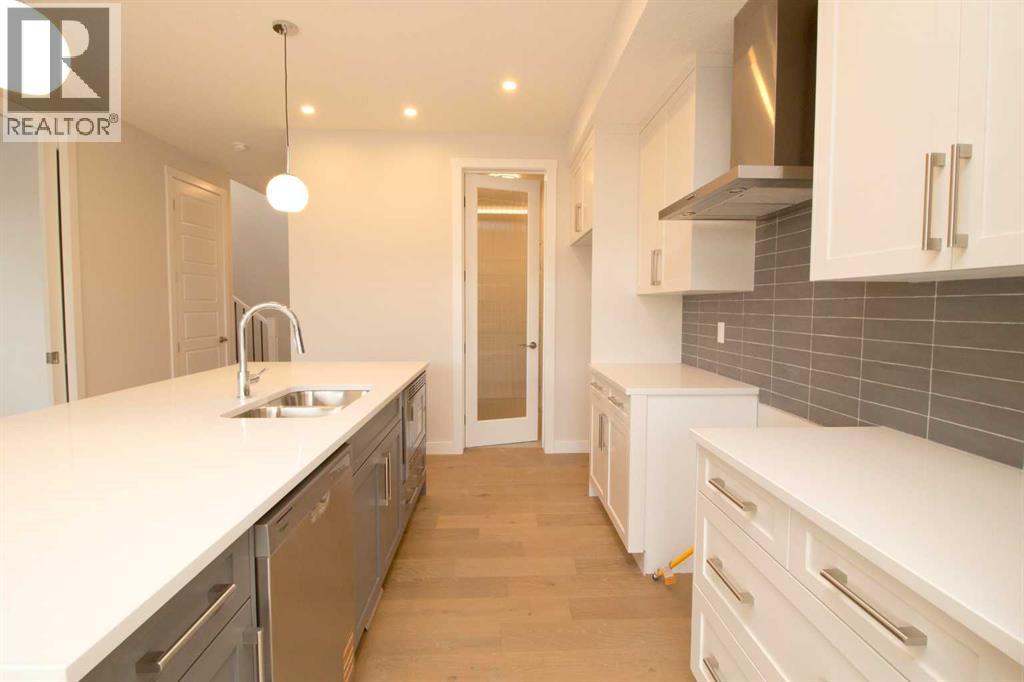 155 Sundown Crescent - 6