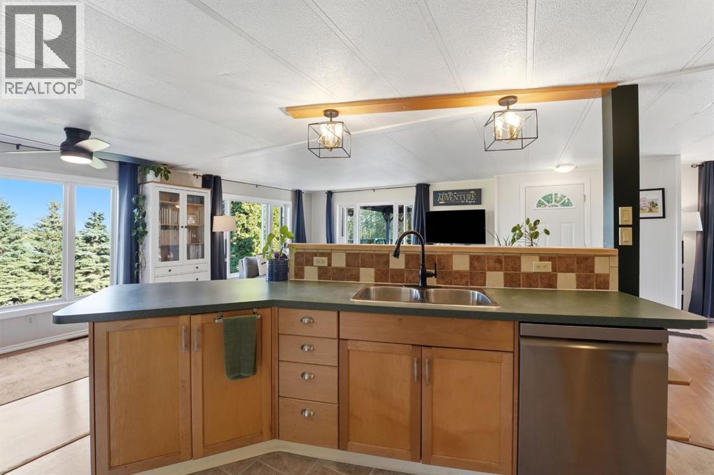 Listing photo – 432072 Range Road 275 Range, Rural Ponoka County