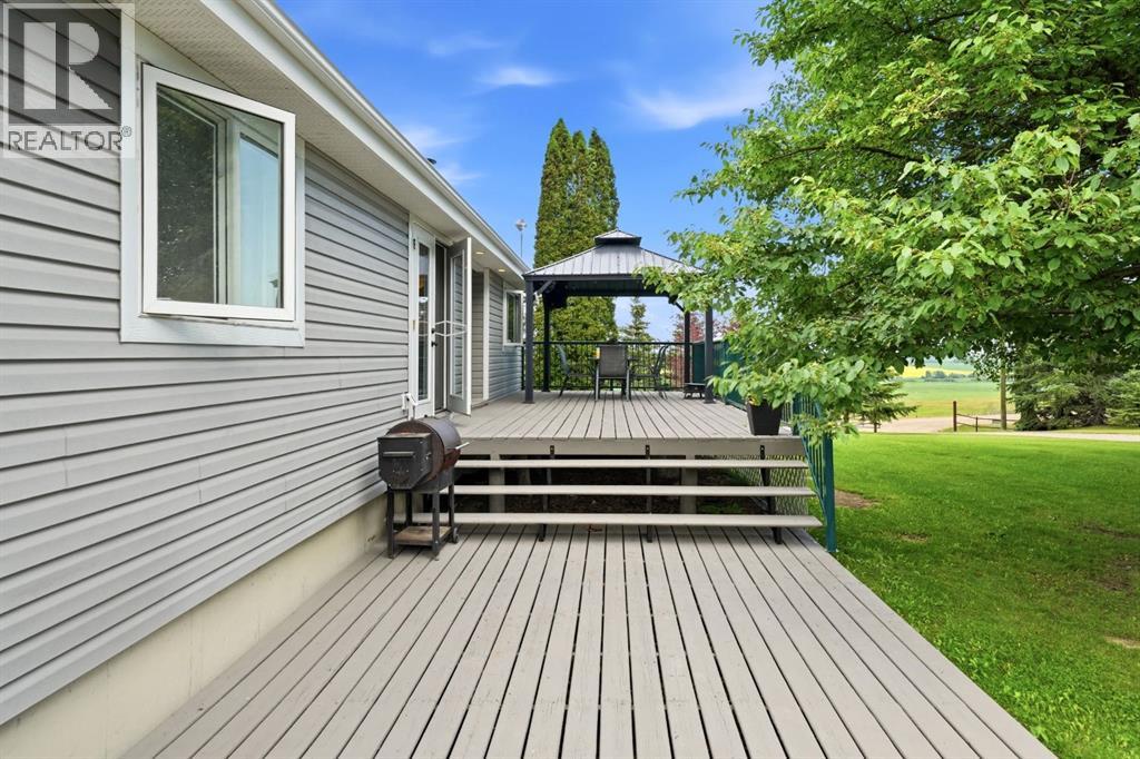 Listing photo – 432072 Range Road 275 Range, Rural Ponoka County