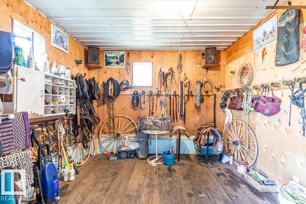 254009 TWP ROAD 460 - 40
