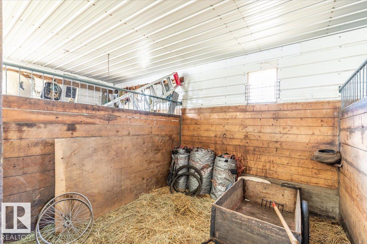 254009 TWP ROAD 460 - 44