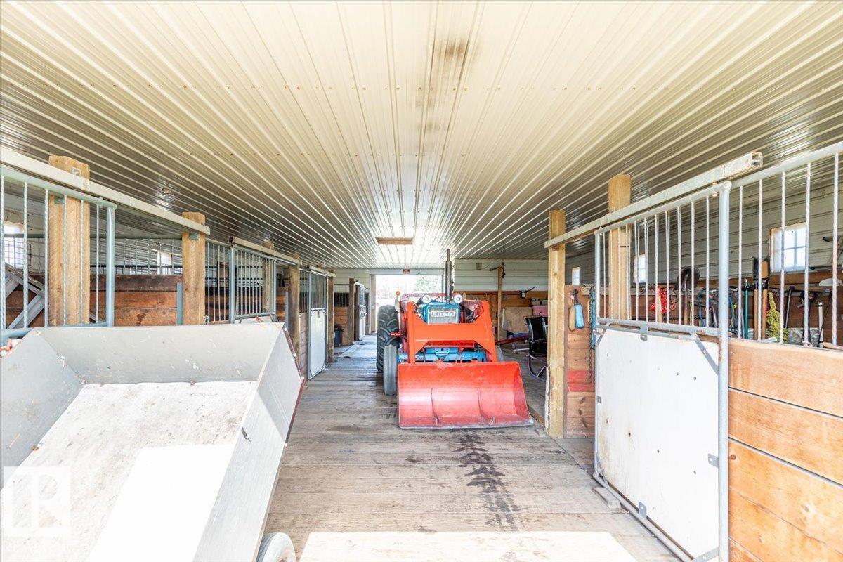 254009 TWP ROAD 460 - 42