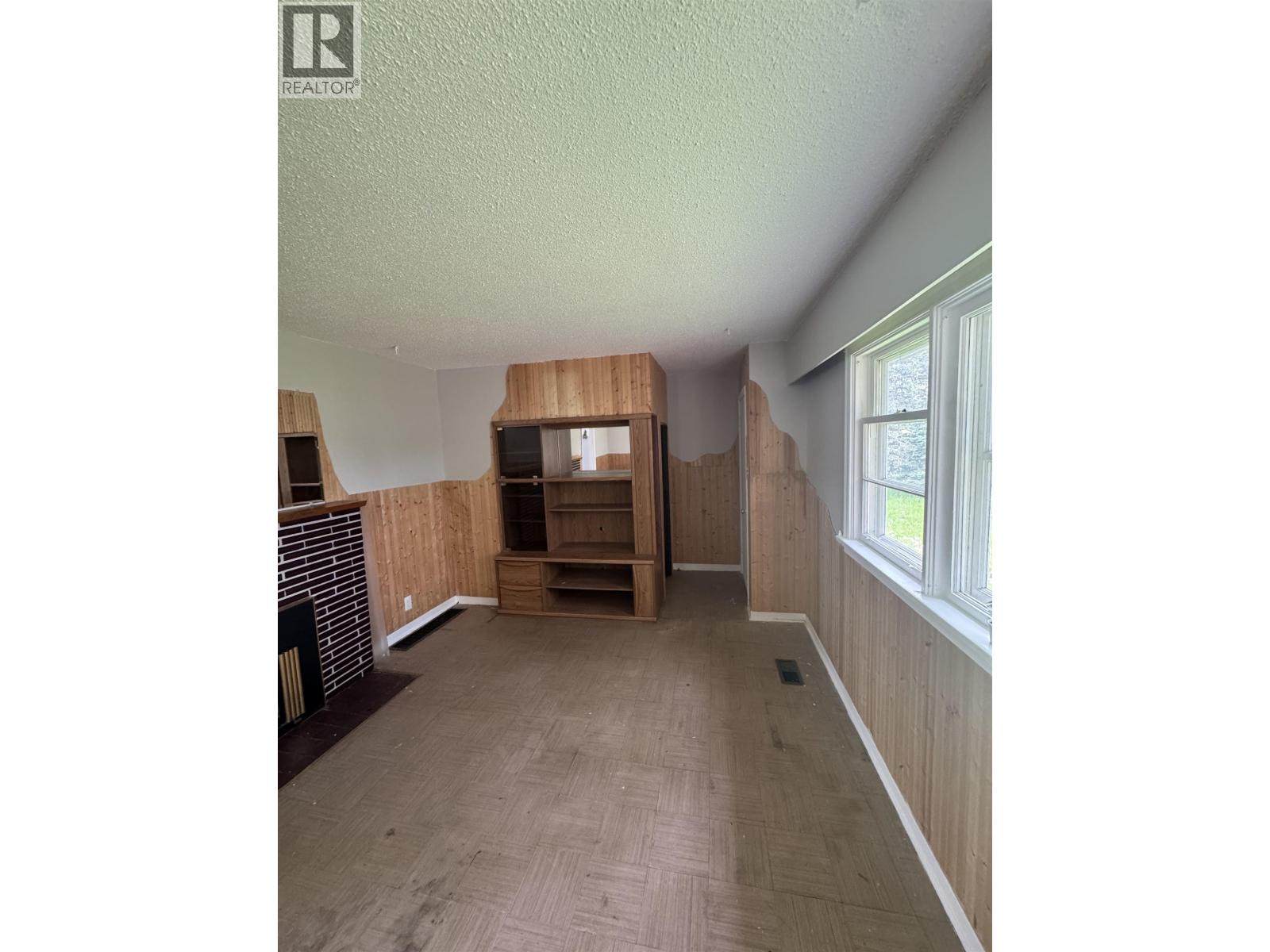 181 KEEFE ROAD - 6