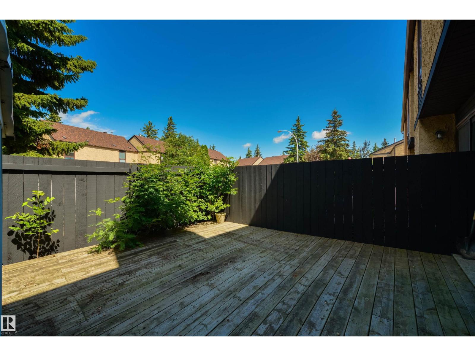12062 25 AV NW - 16