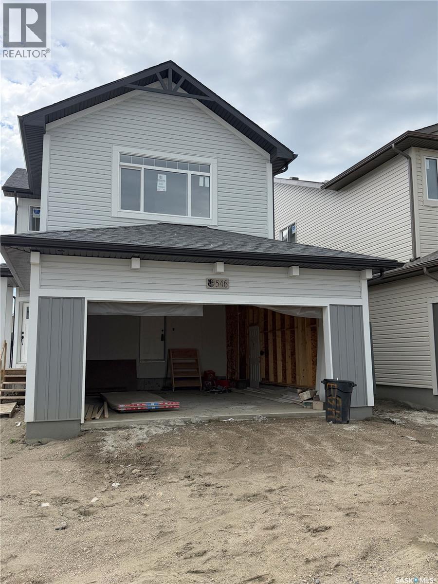 546 Traeger MANOR - 1