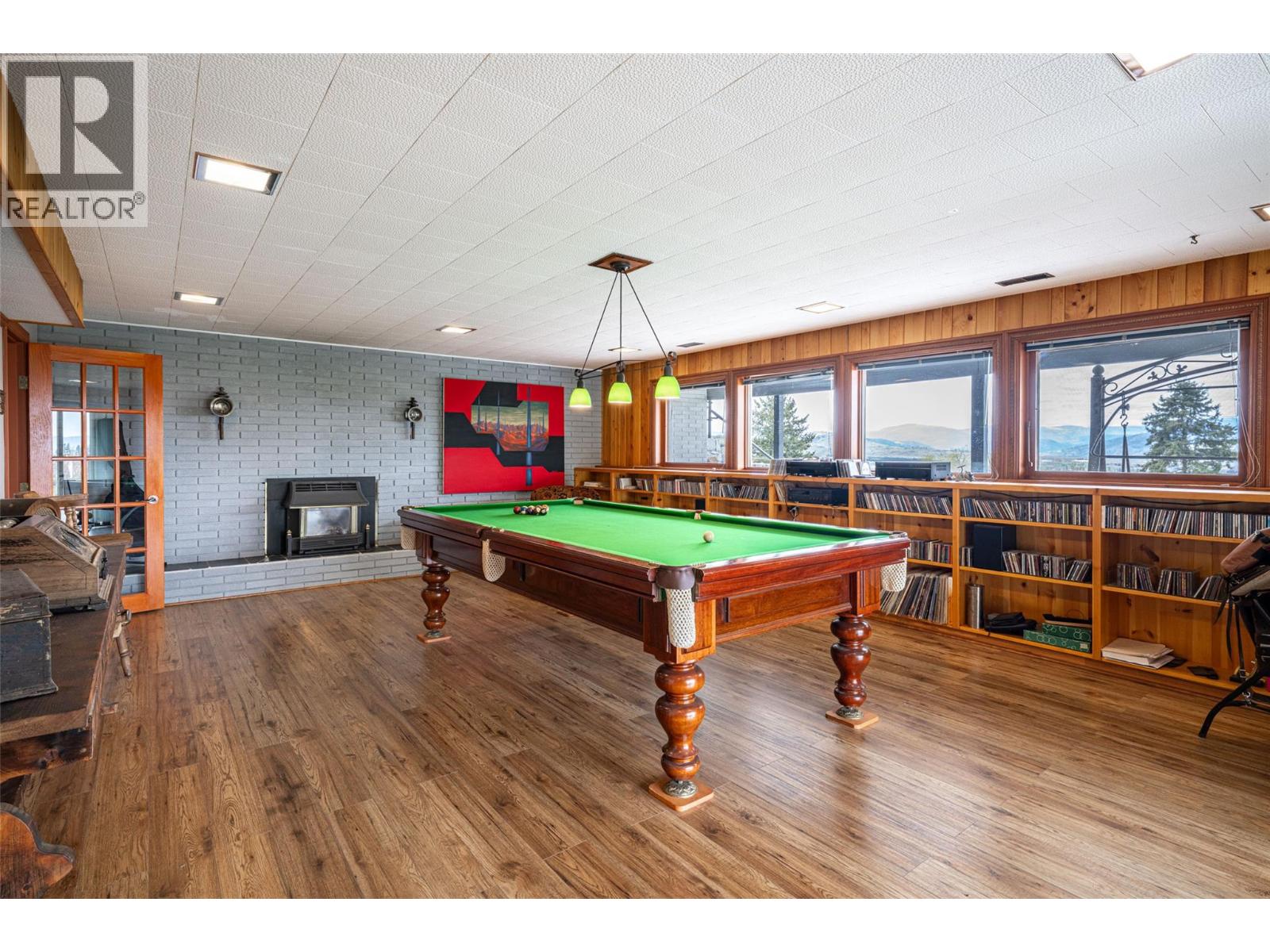701 Robin Road - 68