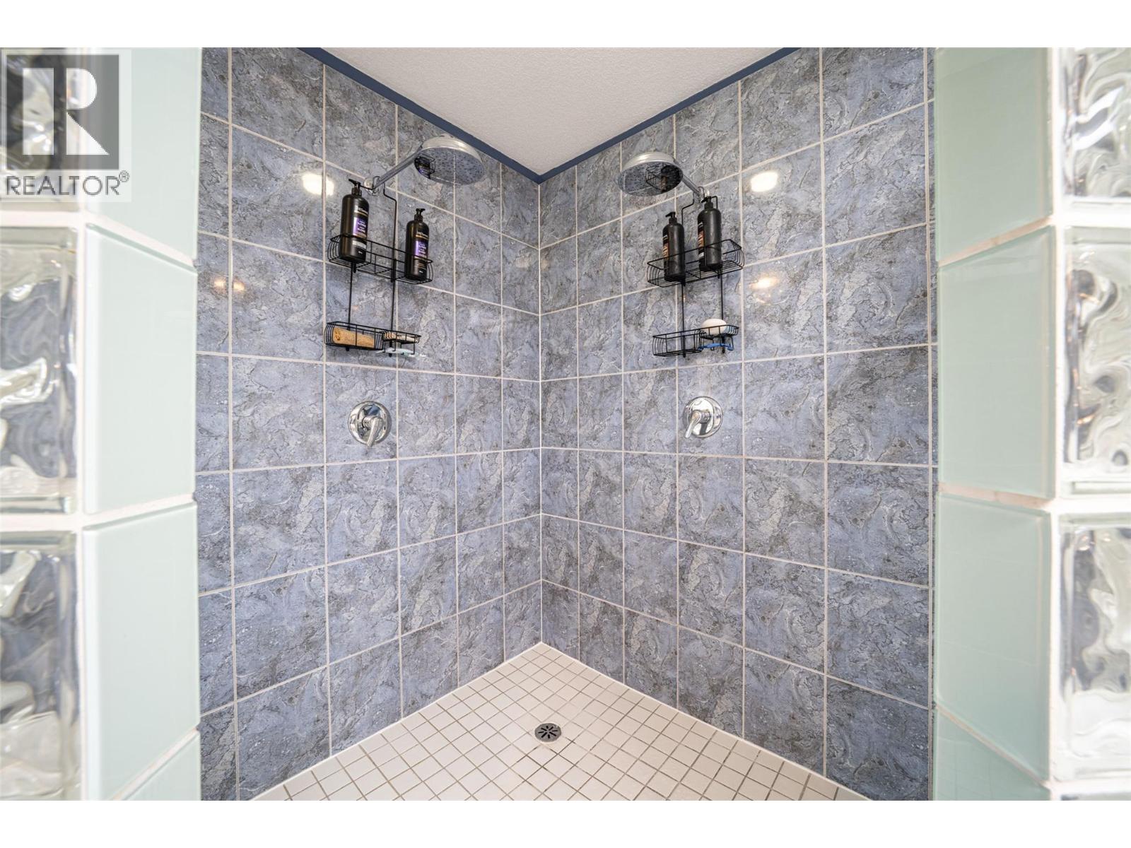 701 Robin Road - 59