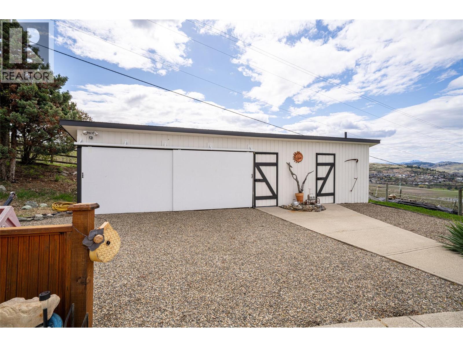 701 Robin Road - 83