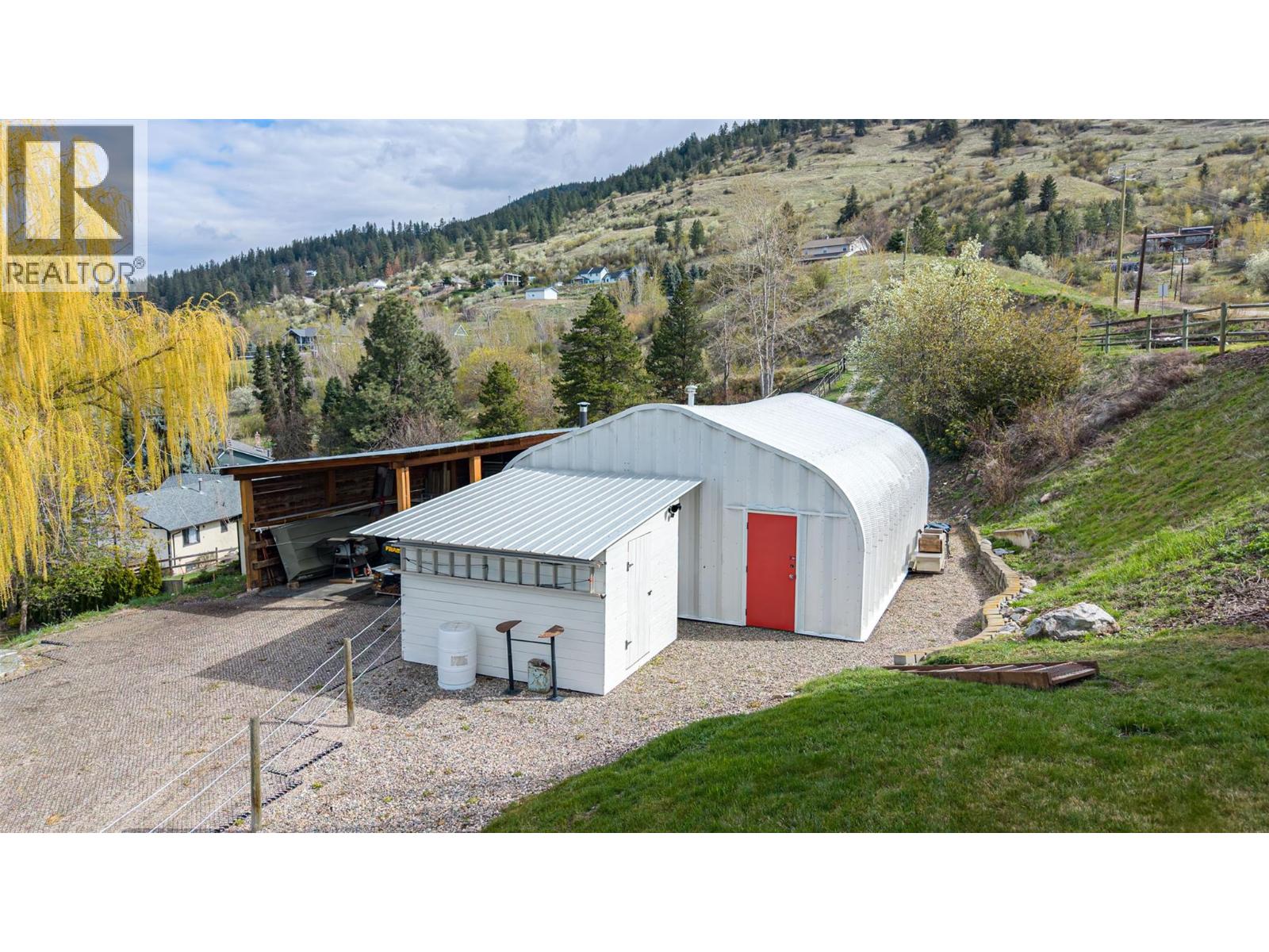 701 Robin Road - 84