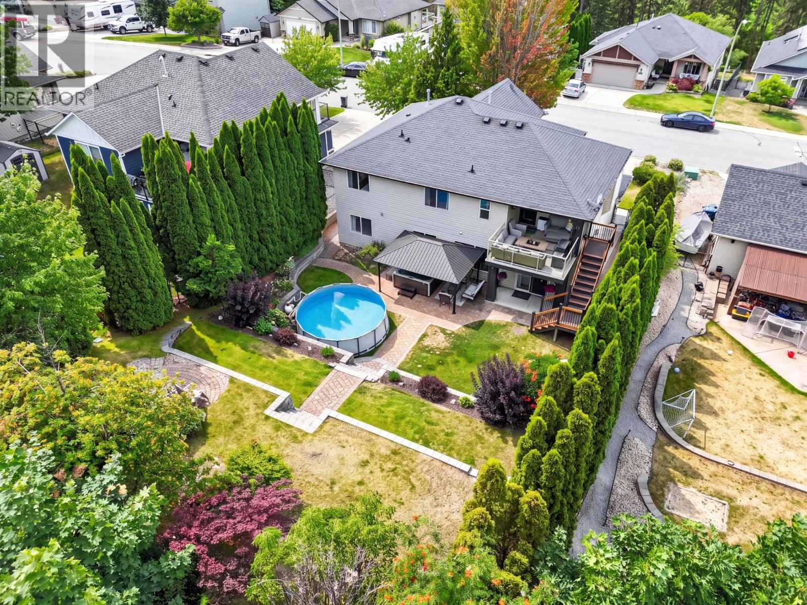 10425 Sherman Drive, Lake Country