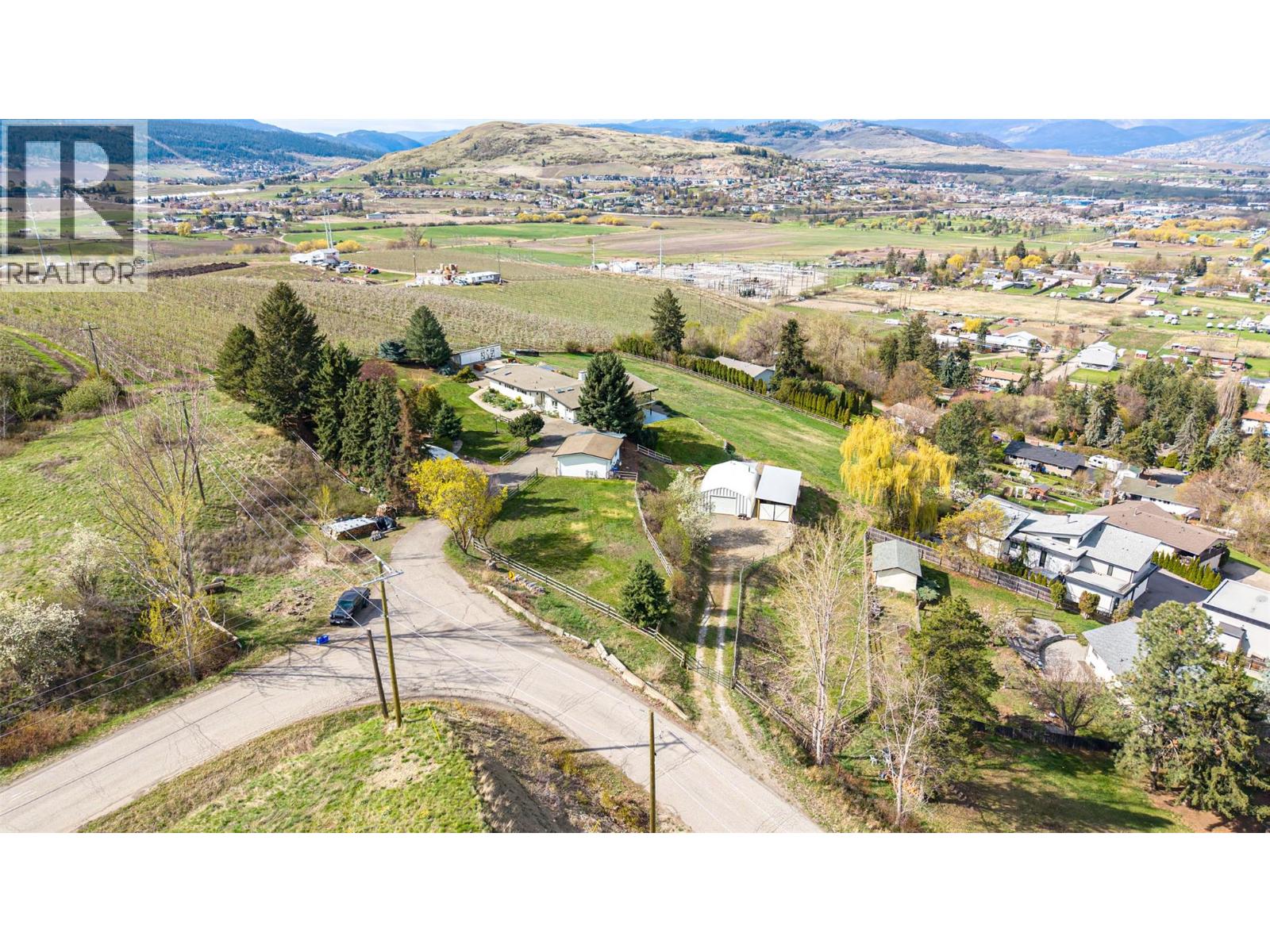 701 Robin Road - 92