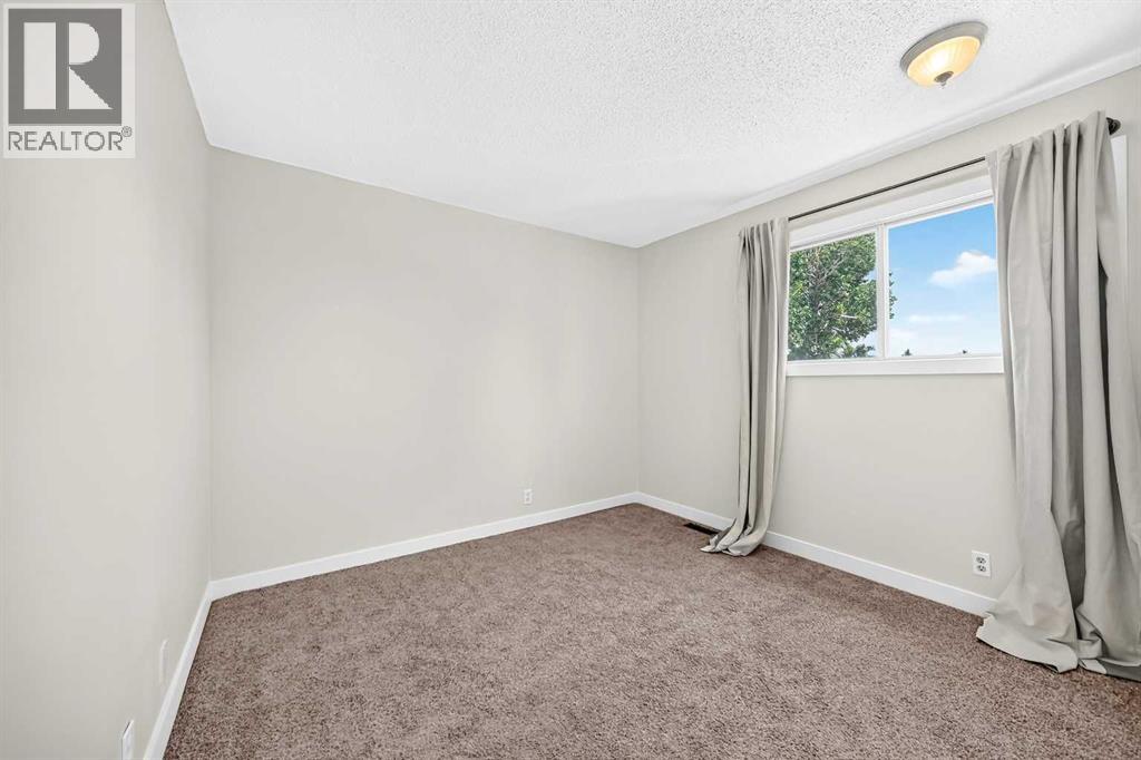 #1 6408 4 Street NE - 26