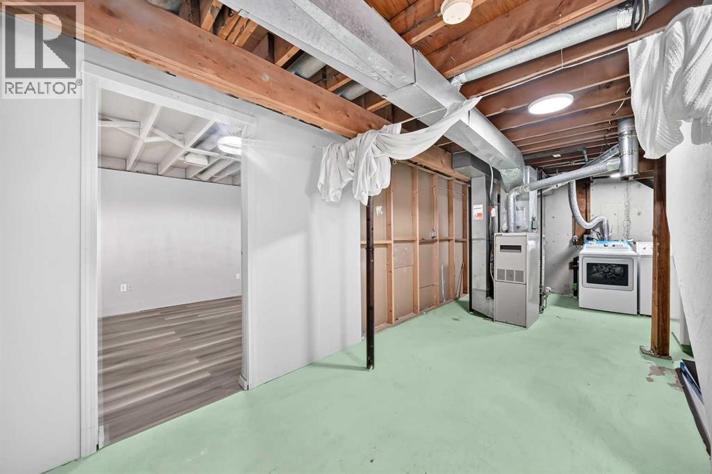 #1 6408 4 Street NE - 38