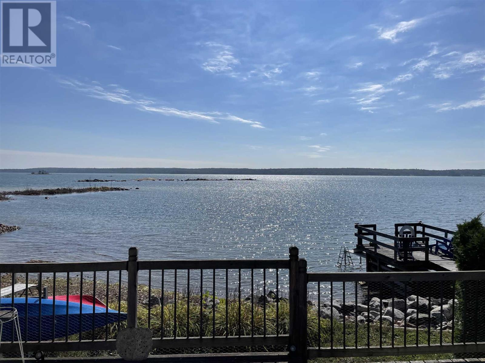 647B Lakeshore DR - 5