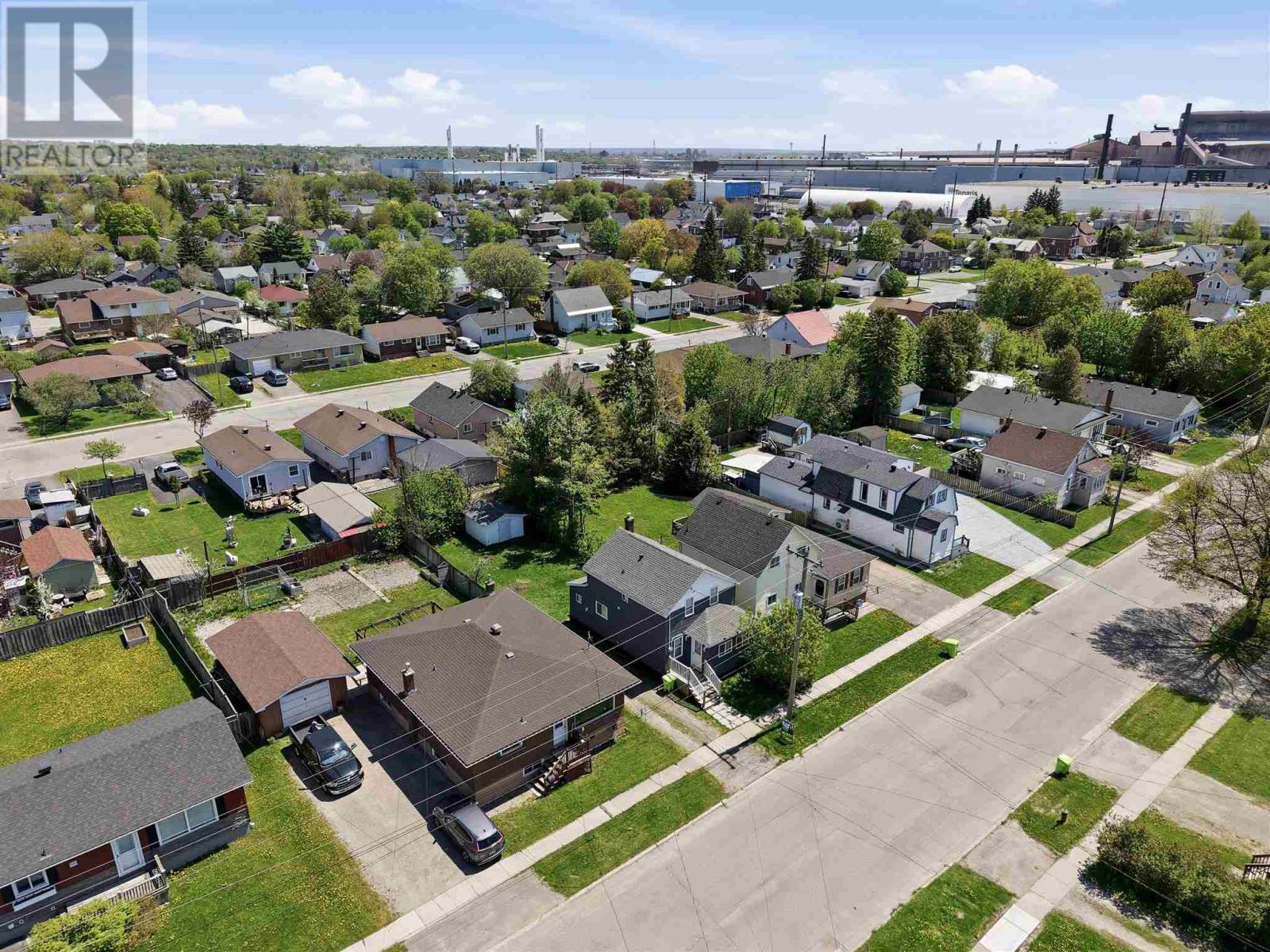 148 Turner AVE - 35