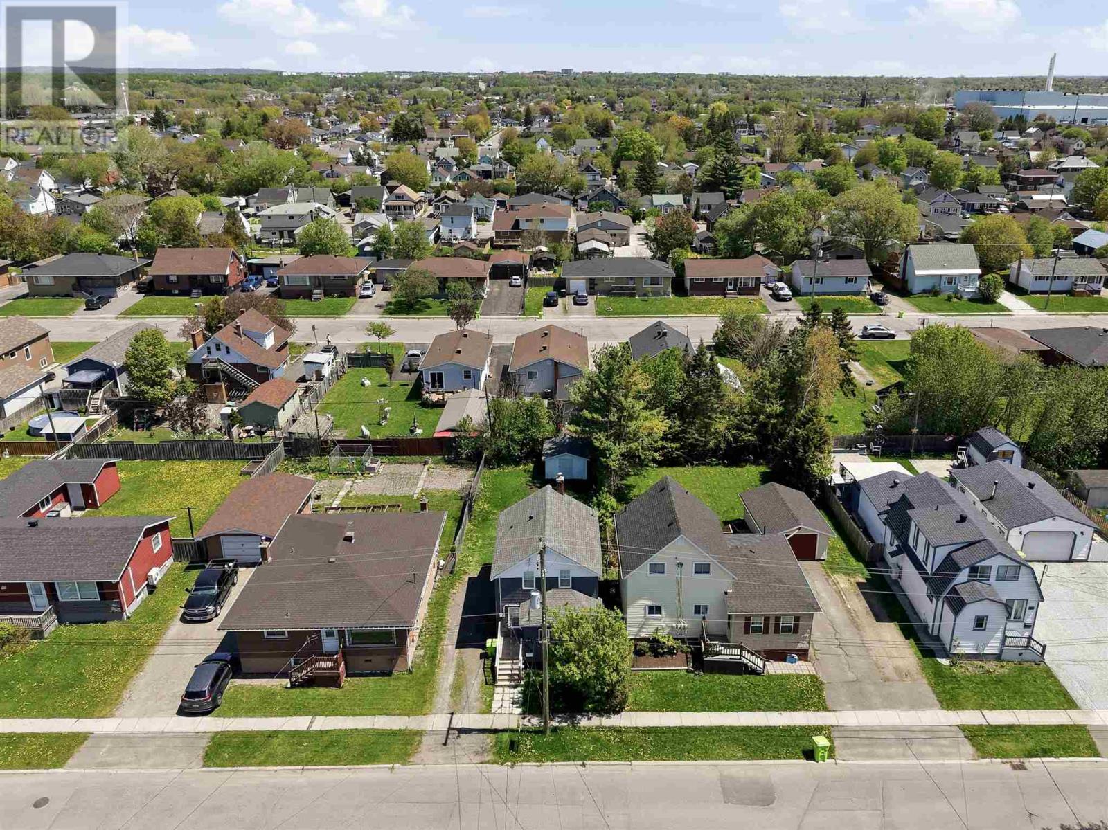 148 Turner AVE - 36