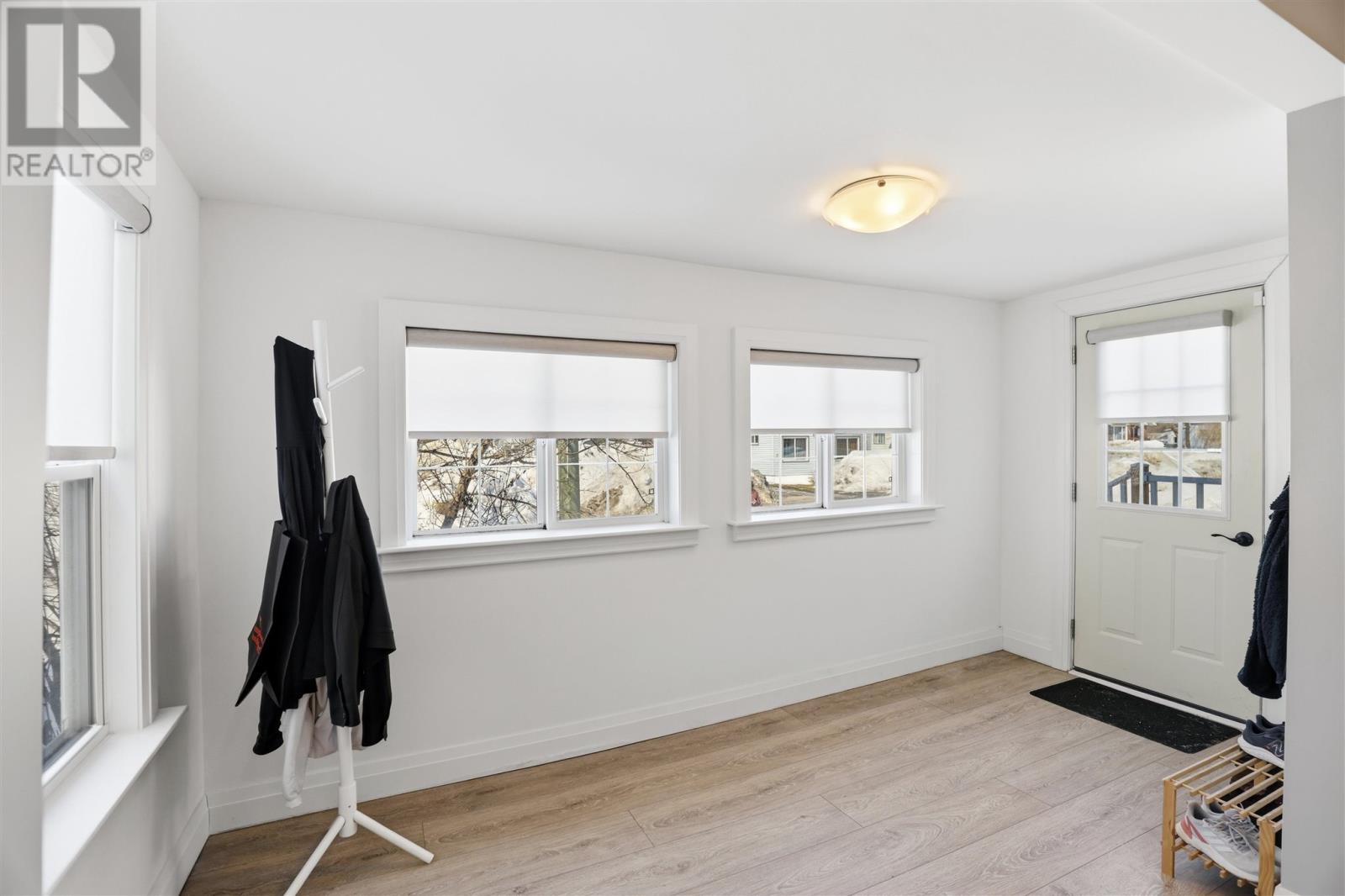 148 Turner AVE - 4