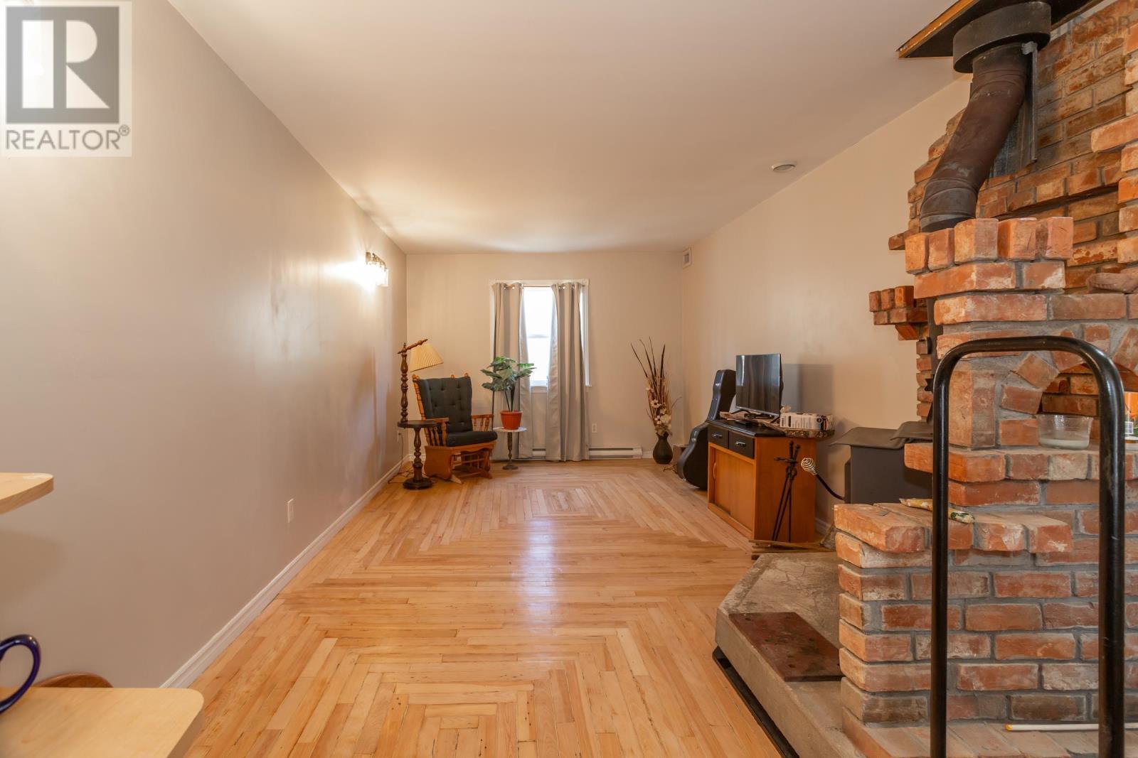 139 Ruggles Road - 9