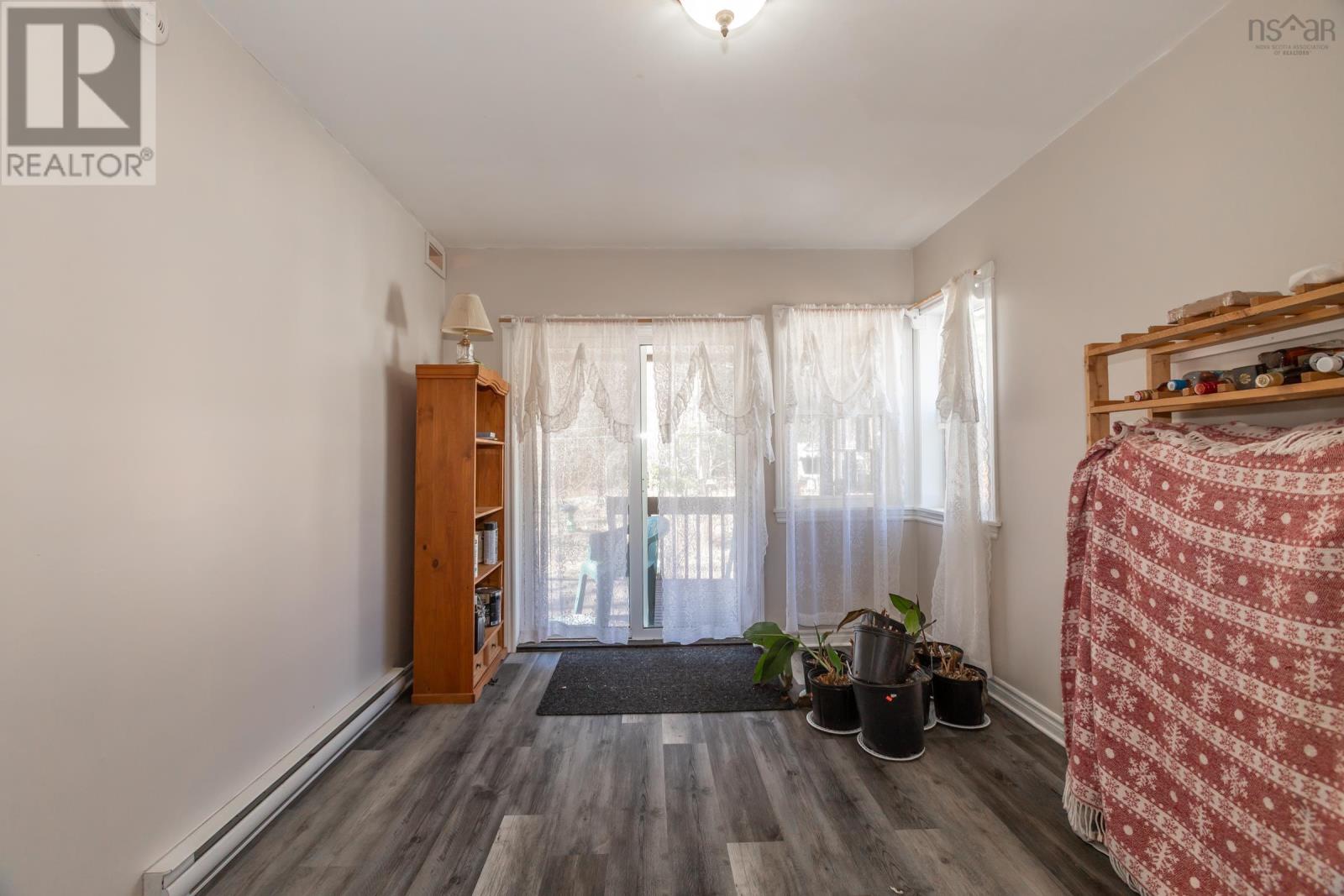 139 Ruggles Road - 21