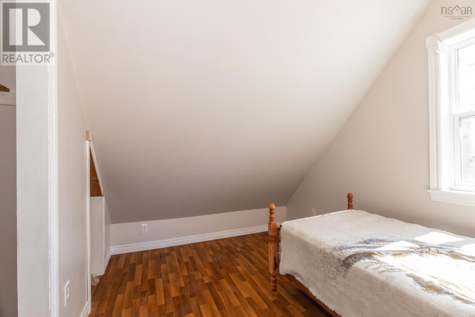 139 Ruggles Road - 24
