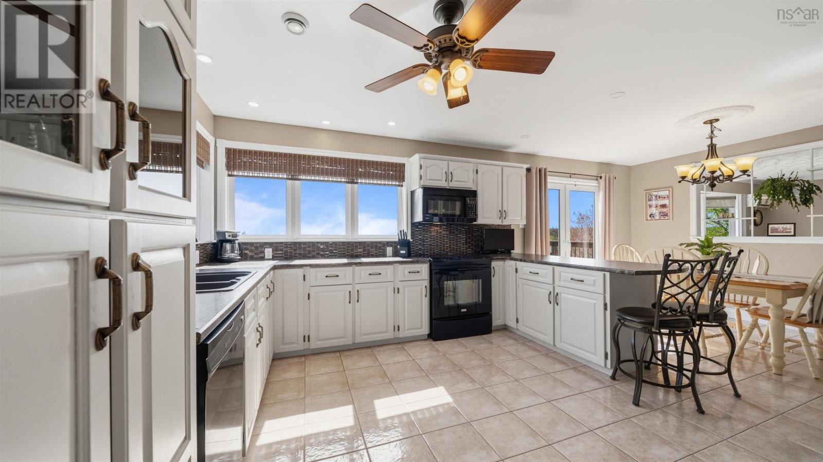 742 Ketch Harbour Road - 17
