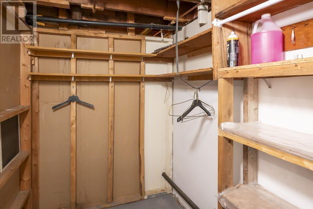 185 Empress Ave S - 23