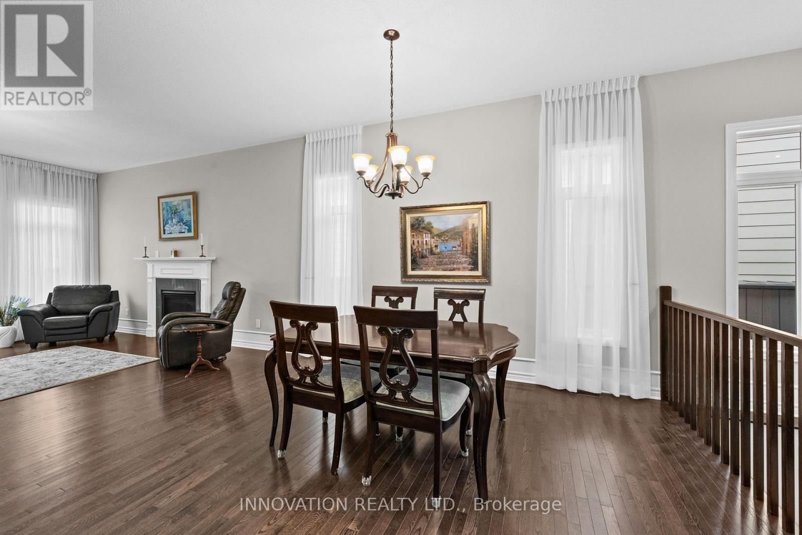 656 BRIDLEGLEN CRESCENT - 13