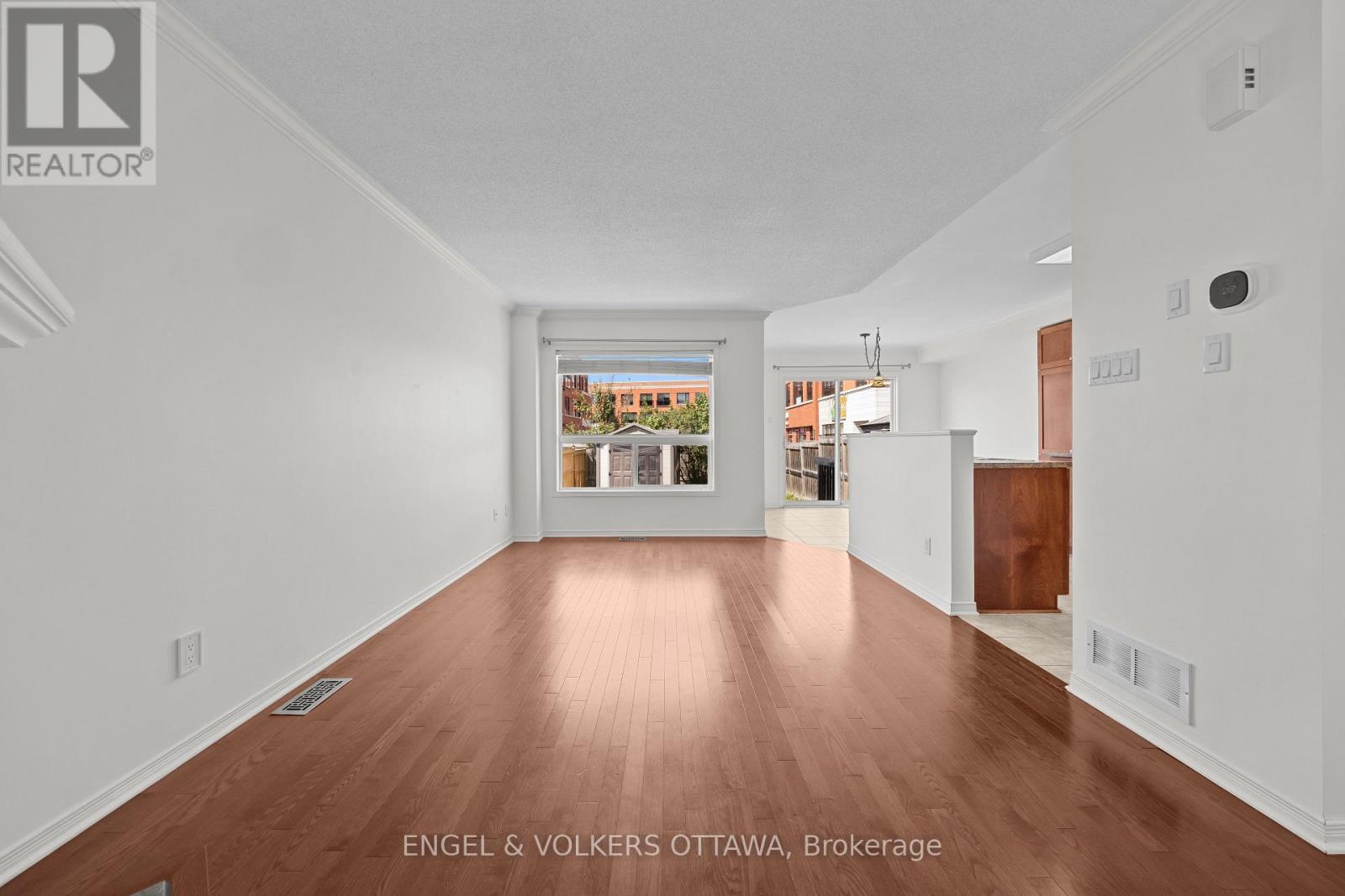 789 COBBLE HILL DRIVE - 14