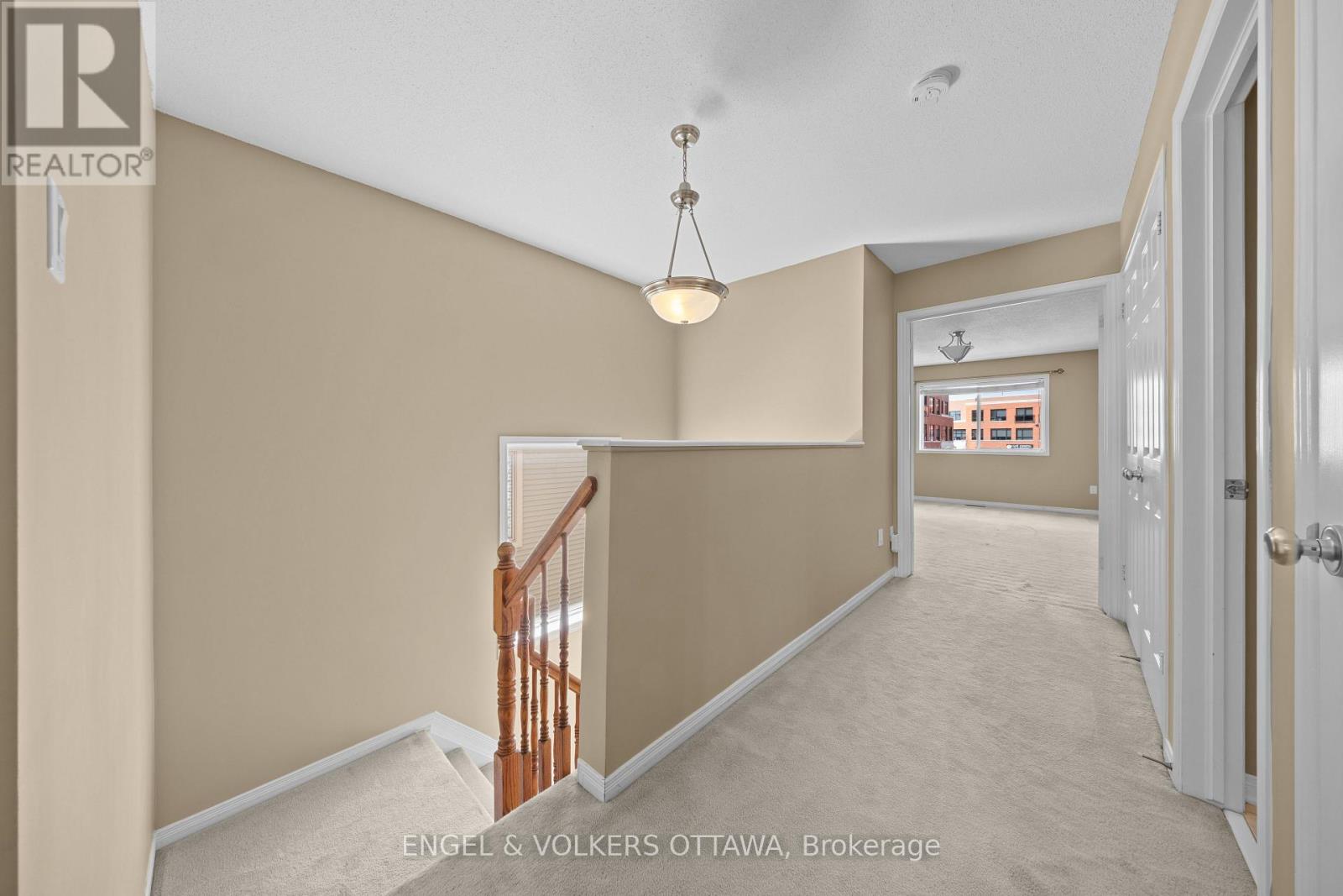 789 COBBLE HILL DRIVE - 25